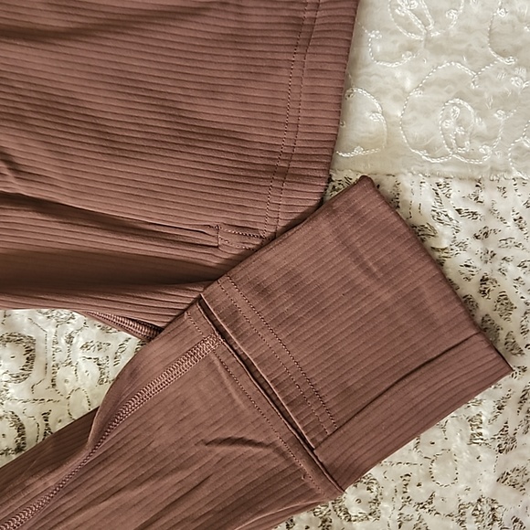 Lululemon Defined Cropped Jacket Ribbed Nulu - Size 10 - Picture 2 of 13